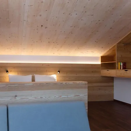 ホテル Marilena 3*