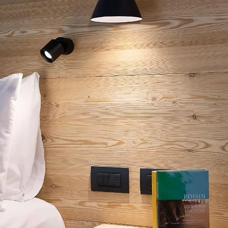 Marilena ホテル アラッバ