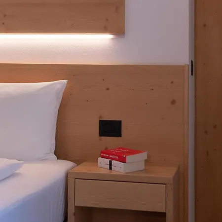 Marilena Hotel 3*