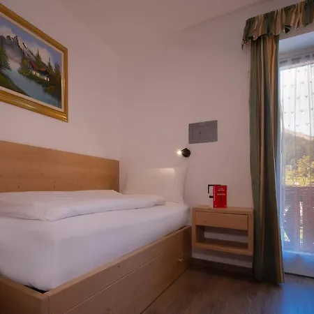 Marilena Hotel